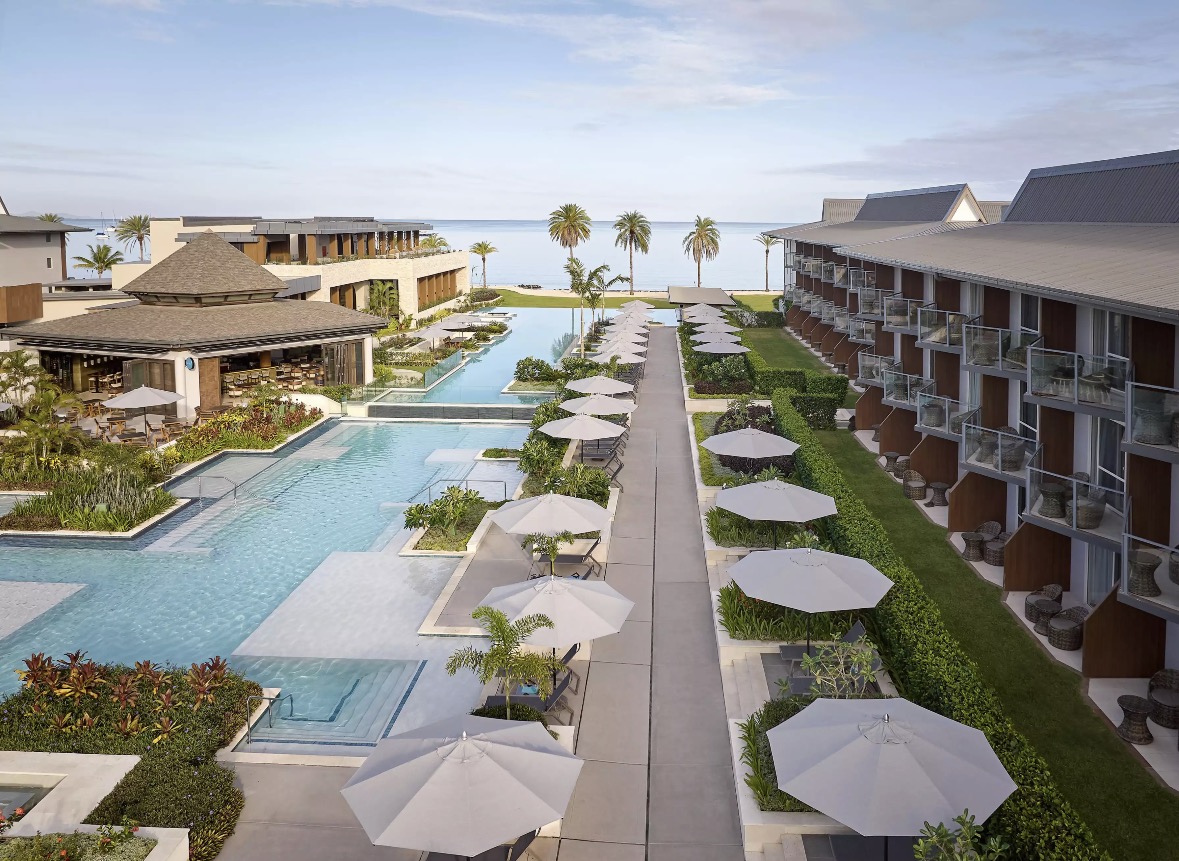 The central pools and accommodation wings